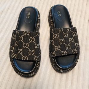 GUCCI WOMEN'S PLATFORM SLIDE SANDAL